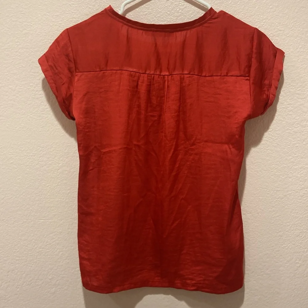 Outback Red Top - Picture 4 of 4